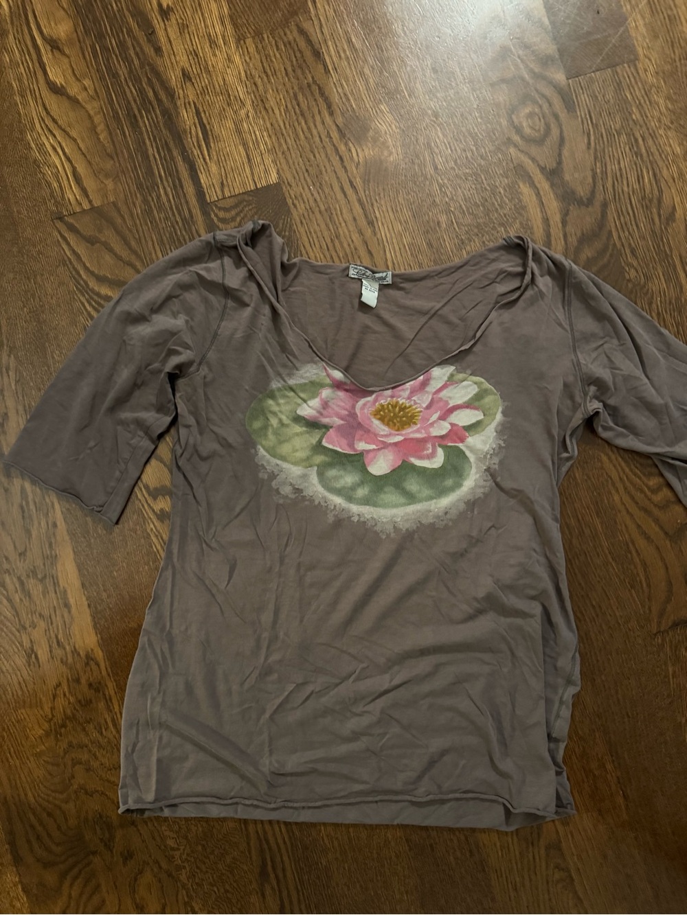 Vintage Lucky Brand Scoop Neck tunic style Tee with Pink Waterlily Print